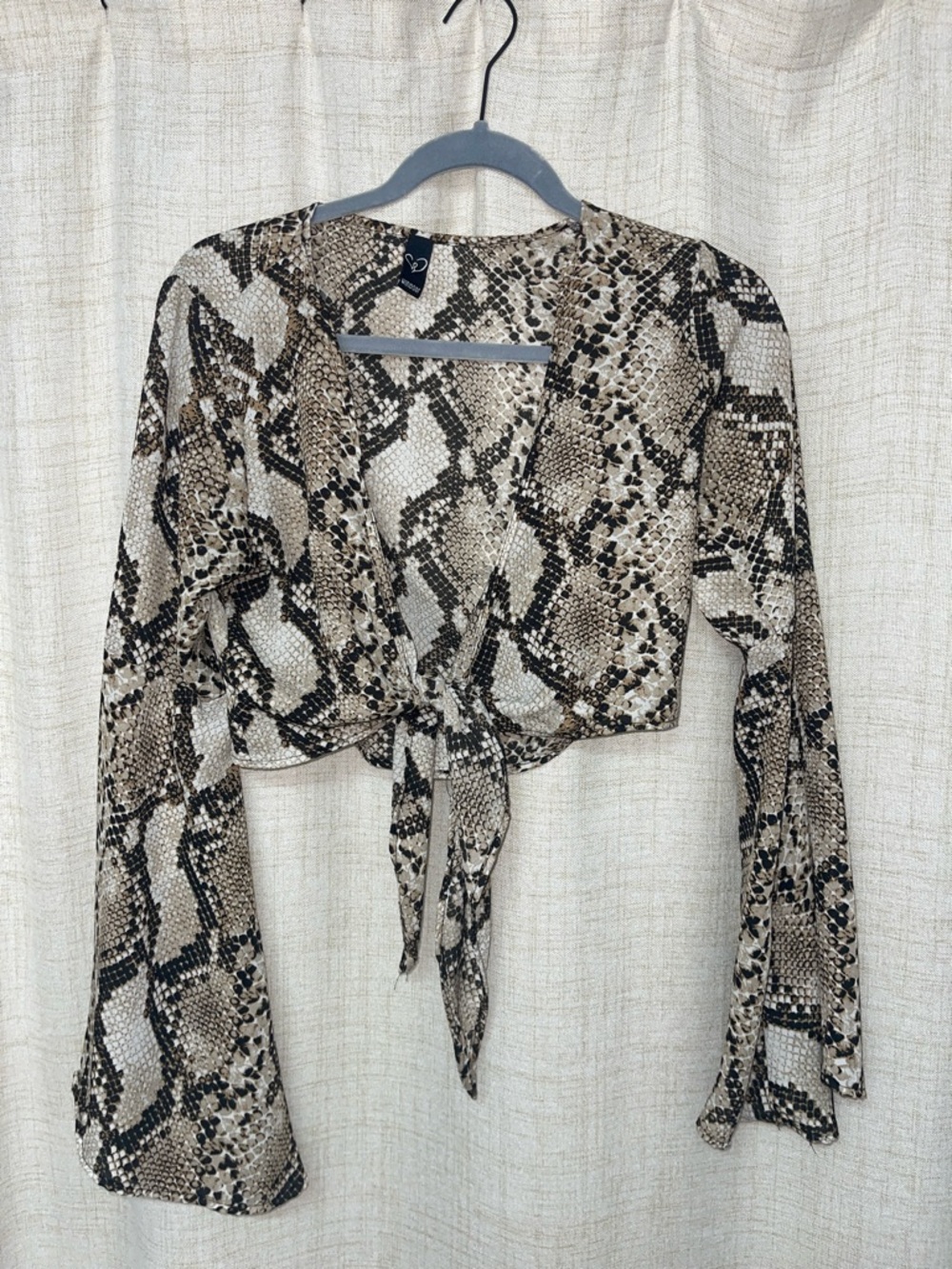 Windsor Beige Black Snake-Print Tie-Front Crop Top